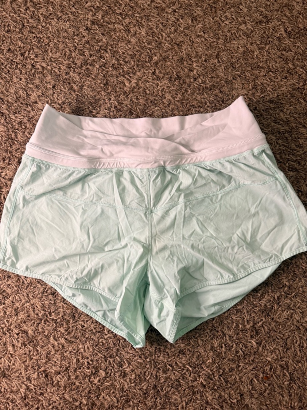 Lululemon Speed Short 6 Mint Green Workout Gym Running Shorts